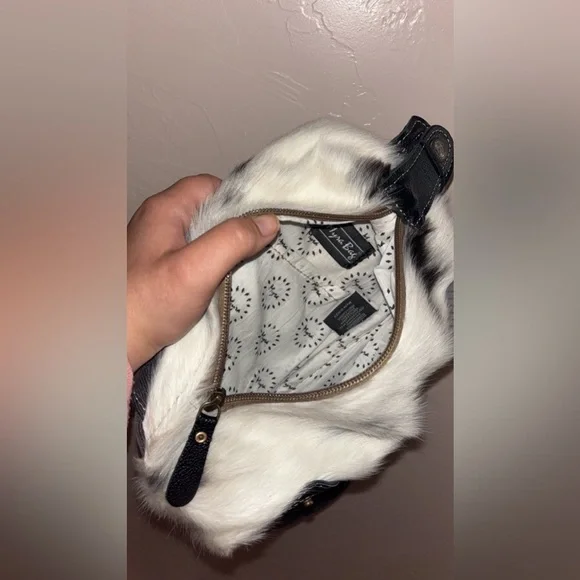 Myra crossbody bag - Picture 3 of 3